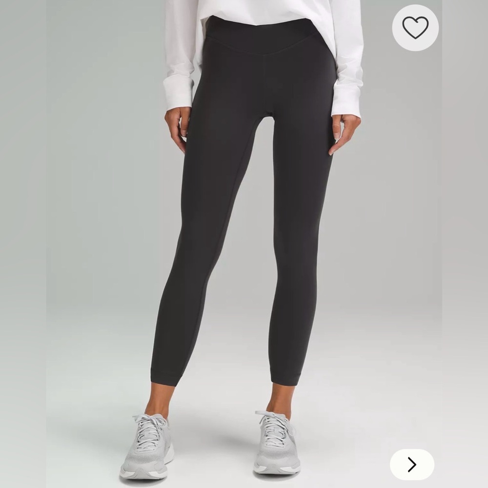 Lululemon NWT Wunder Under SmoothCover High-Rise Tight 25” Size 8 in Black